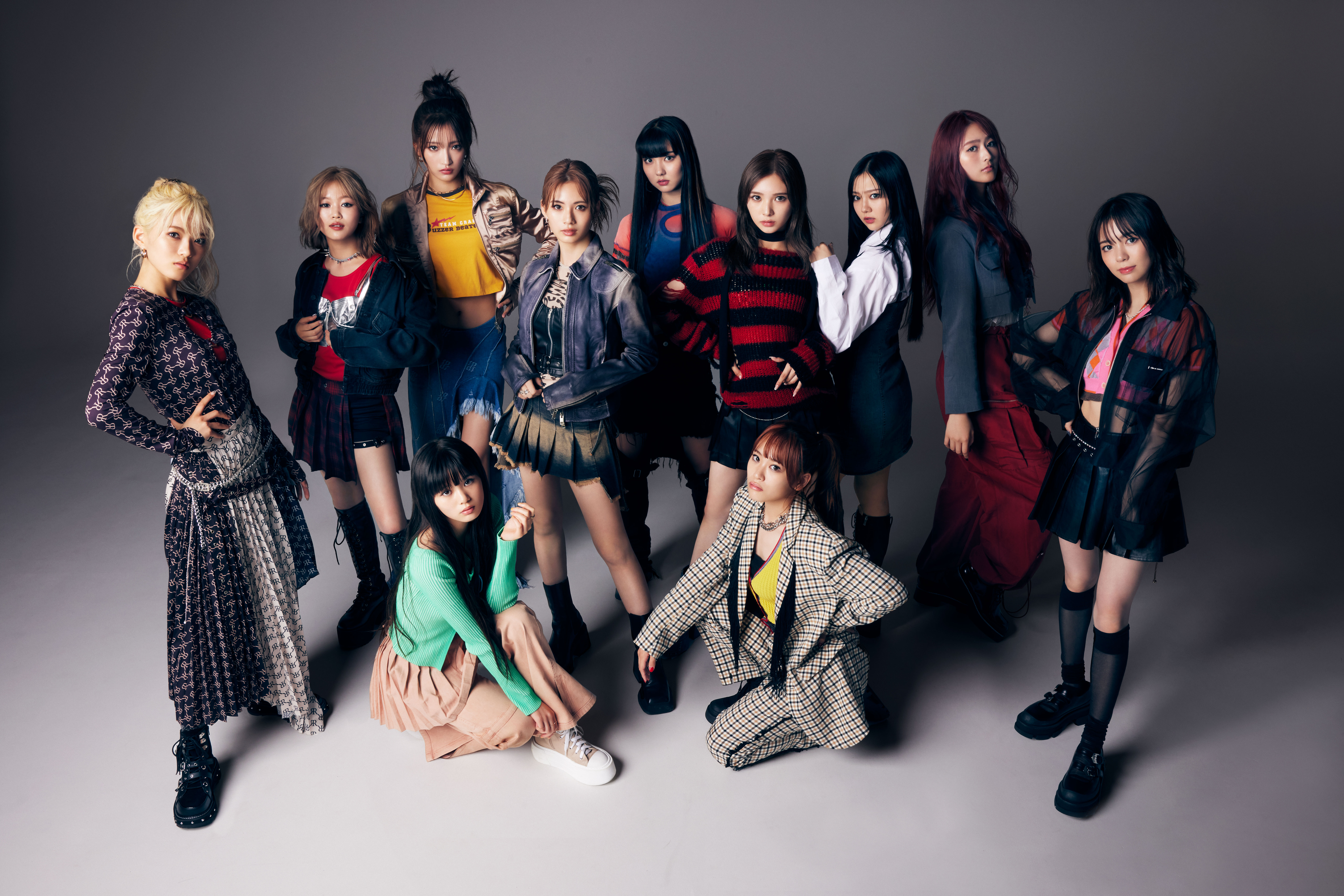 Girls2 ガールズガールズ　CDまとめて　ガールズ戦士　LDH Girls²】2年3ヶ月ぶりとなる3rdフルアルバム「Seven Blooms」6/24(水
